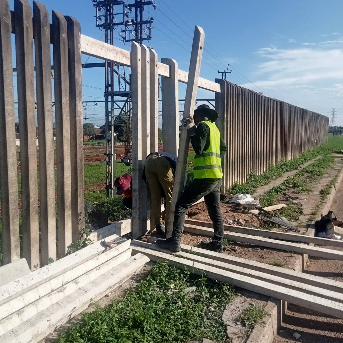 Precast palisade fencing installation